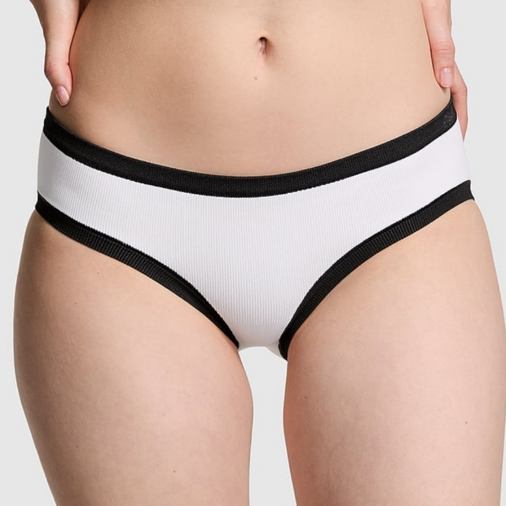 VS Pink Hiphugger Panty